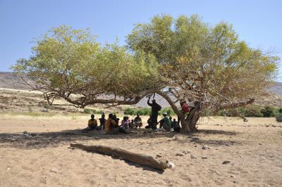 11.07 Marienfluss 066 Meeting