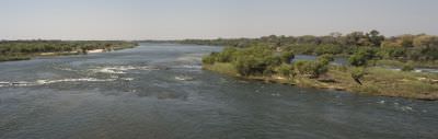 18.09 Zambia 66 Zambezi river